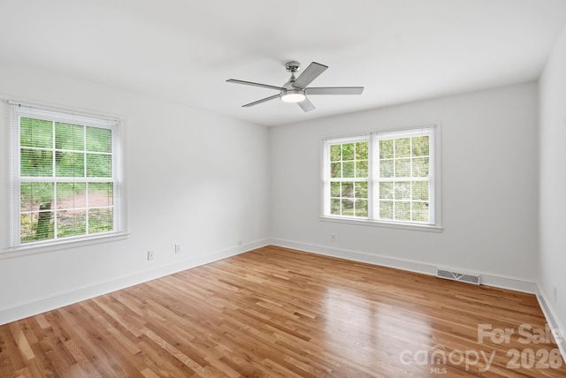 926 Shady Bluff Drive, Charlotte, NC 28211