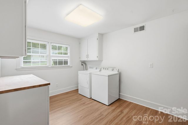 926 Shady Bluff Drive, Charlotte, NC 28211