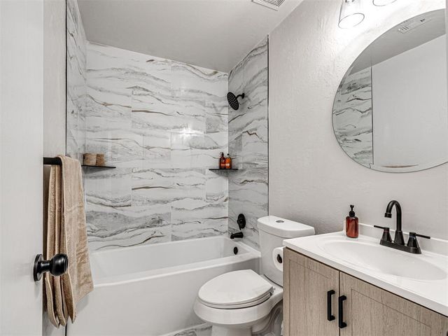 5341 Republic Drive, Oklahoma City, OK 73135