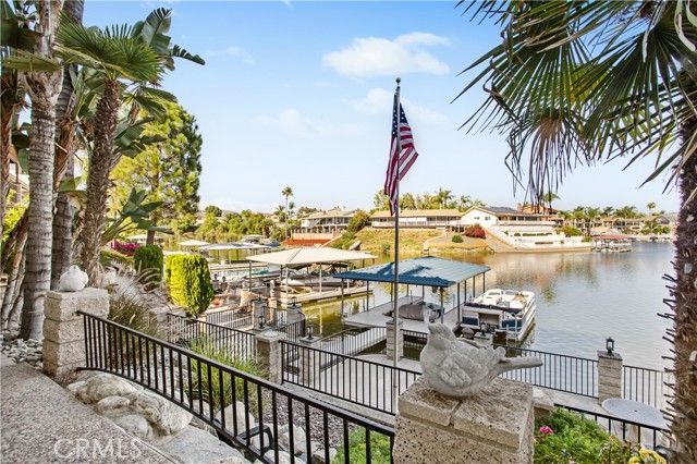 30248 White Wake, Canyon Lake, CA 92587