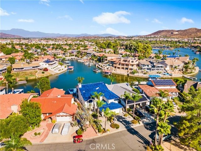 30248 White Wake, Canyon Lake, CA 92587