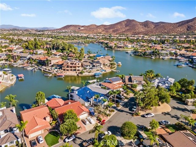 30248 White Wake, Canyon Lake, CA 92587