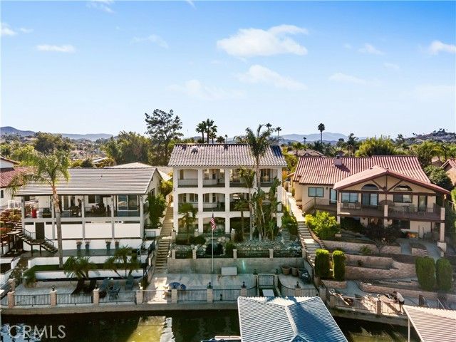 30248 White Wake, Canyon Lake, CA 92587