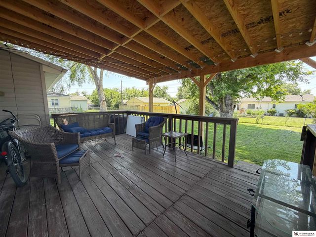 4304 S 61st Avenue, Omaha, NE 68117