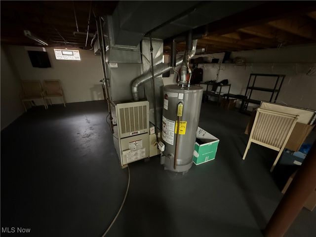 3296 Cricket Drive, Youngstown, OH 44511