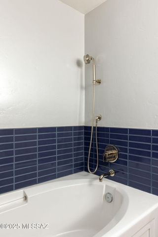 3049 N Gaia Place, Tucson, AZ 85745