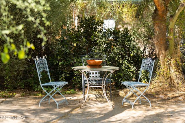 3049 N Gaia Place, Tucson, AZ 85745