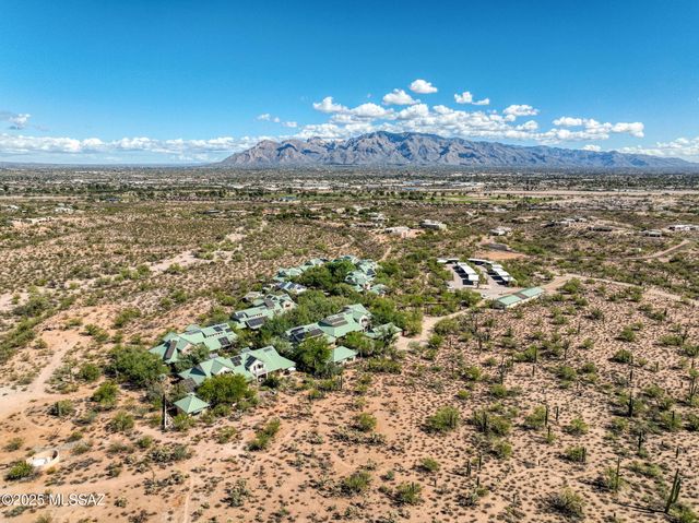 3049 N Gaia Place, Tucson, AZ 85745