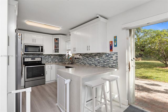 17006 NW 22nd St, Pembroke Pines, FL 33028