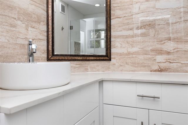 17006 NW 22nd St, Pembroke Pines, FL 33028