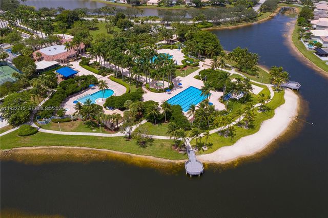 17006 NW 22nd St, Pembroke Pines, FL 33028