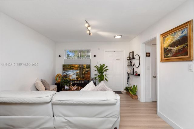 17006 NW 22nd St, Pembroke Pines, FL 33028