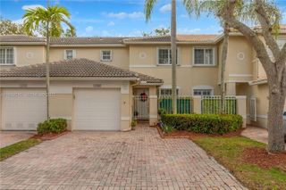 17006 NW 22nd St, Pembroke Pines, FL 33028