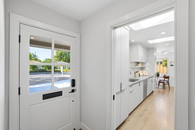 256 Ferne Avenue, Palo Alto, CA 94306