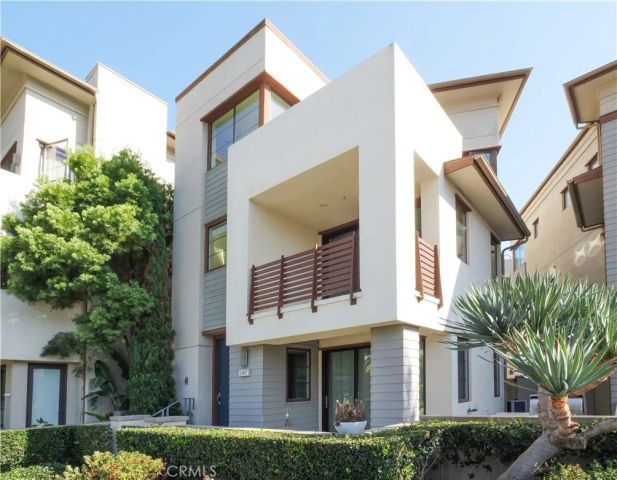 12837 W North Seaglass Circle, Los Angeles, CA 90094