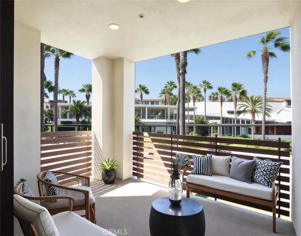 12837 W North Seaglass Circle, Los Angeles, CA 90094