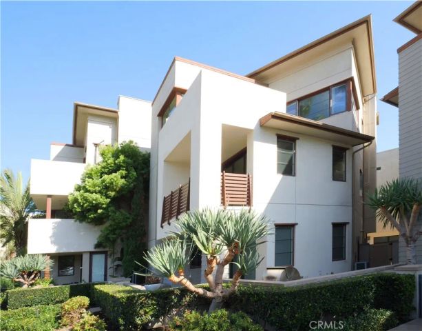 12837 W North Seaglass Circle, Los Angeles, CA 90094