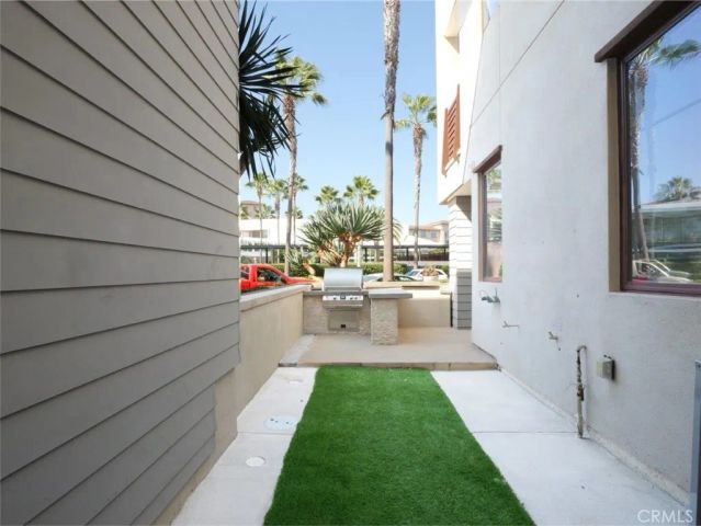 12837 W North Seaglass Circle, Los Angeles, CA 90094