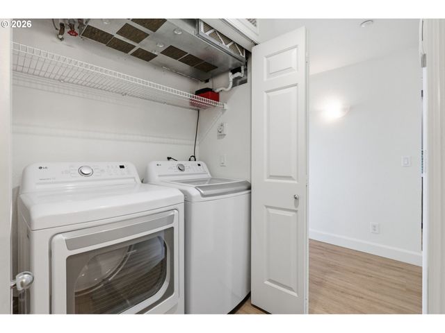 520 Se COLUMBIA RIVER Dr 311, Vancouver, WA 98661