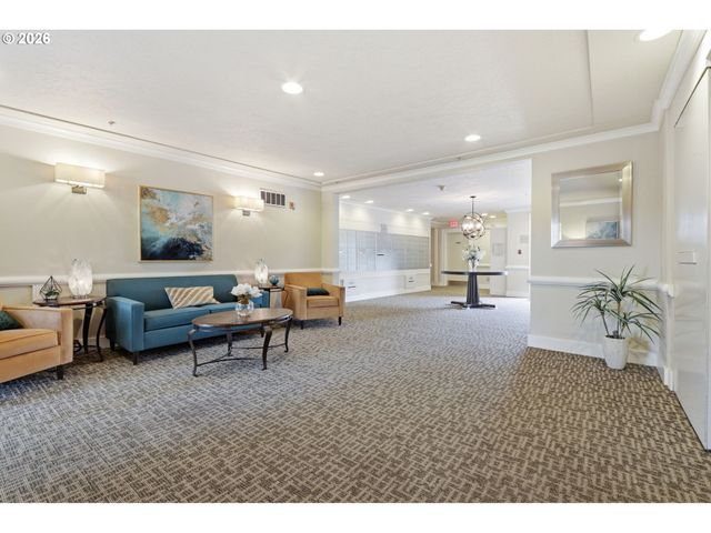 520 Se COLUMBIA RIVER Dr 311, Vancouver, WA 98661