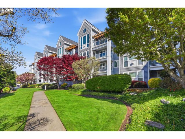 520 Se COLUMBIA RIVER Dr 311, Vancouver, WA 98661