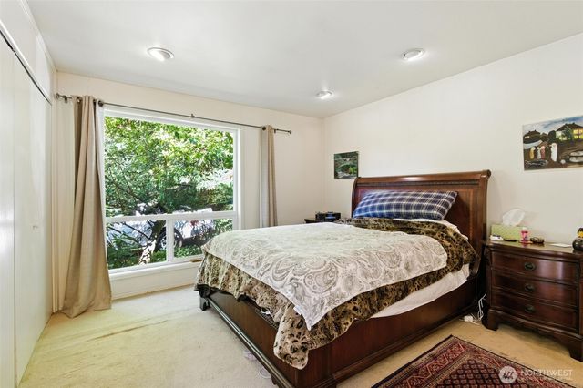 2650 120th Avenue NE, Bellevue, WA 98005