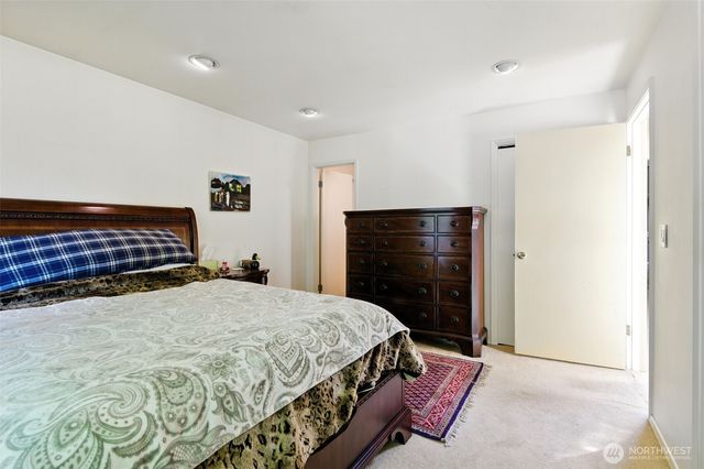 2650 120th Avenue NE, Bellevue, WA 98005