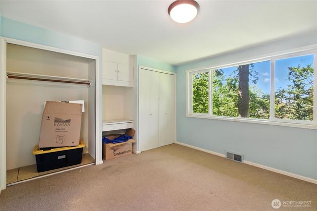 2650 120th Avenue NE, Bellevue, WA 98005