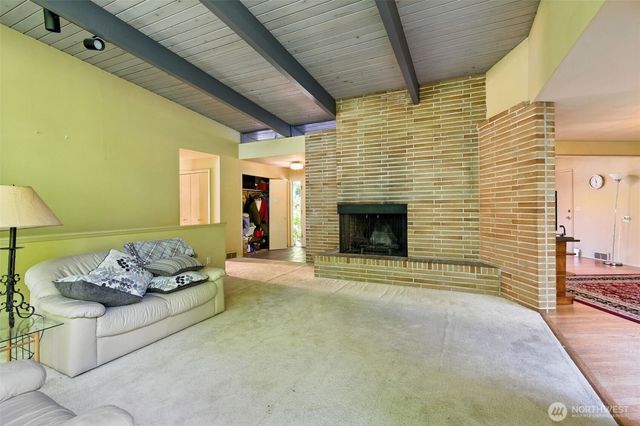 2650 120th Avenue NE, Bellevue, WA 98005