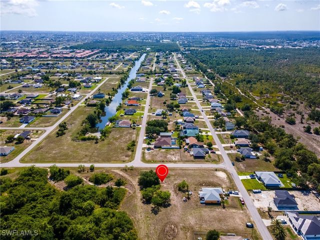 2723 NE 22nd PL, Cape Coral, FL 33909