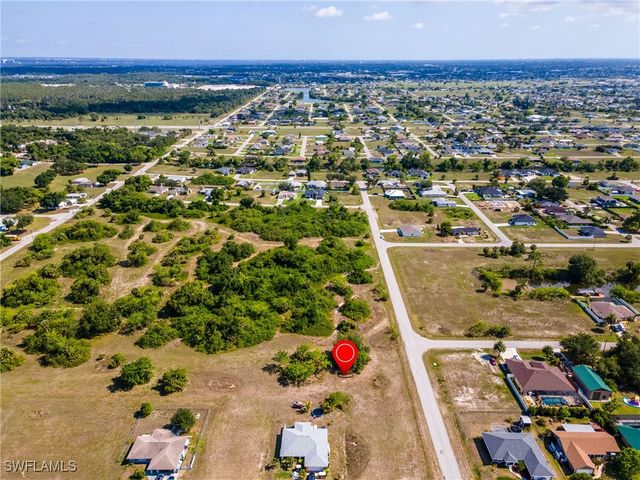 2723 NE 22nd PL, Cape Coral, FL 33909