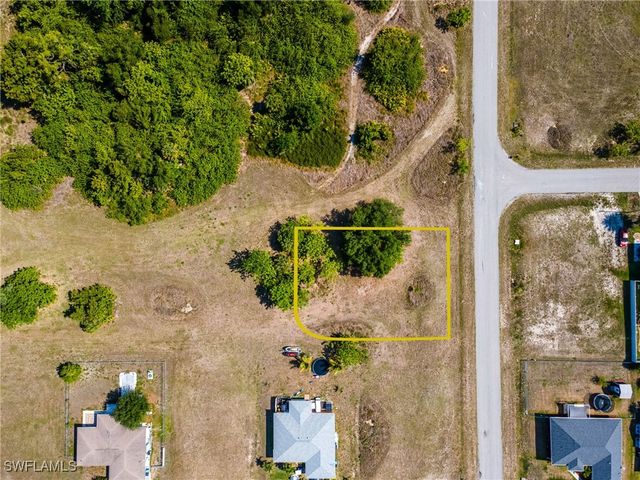 2723 NE 22nd PL, Cape Coral, FL 33909