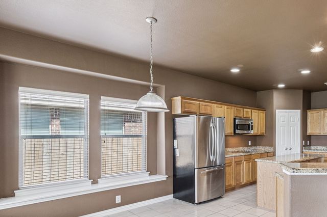 6602 Orange Blossom Drive, Midlothian, TX 76065