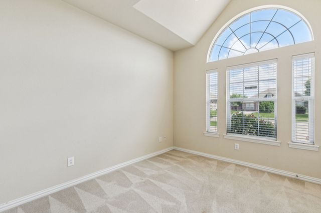 6602 Orange Blossom Drive, Midlothian, TX 76065