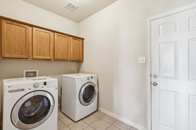 6602 Orange Blossom Drive, Midlothian, TX 76065