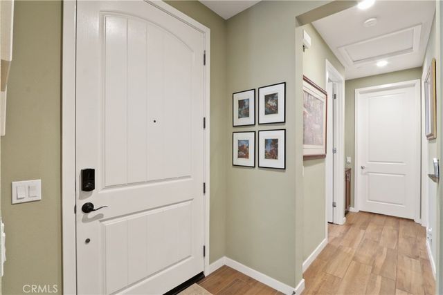 10902 Flora Park Way, Cypress, CA 90720