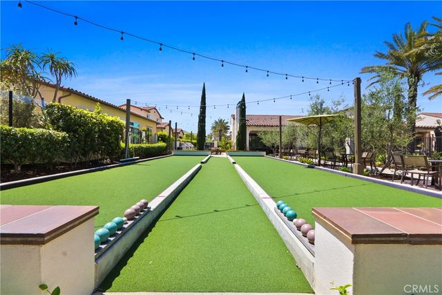 10902 Flora Park Way, Cypress, CA 90720