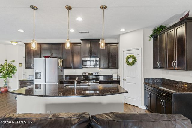 420 SOUTHWOOD Way, Orange Park, FL 32065