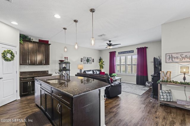 420 SOUTHWOOD Way, Orange Park, FL 32065