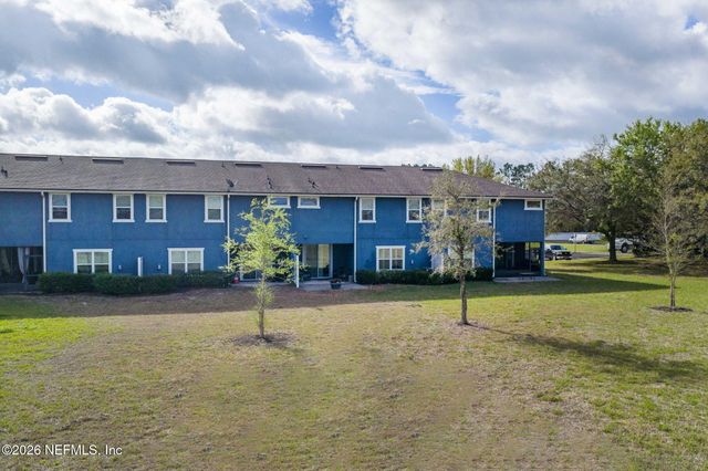 420 SOUTHWOOD Way, Orange Park, FL 32065