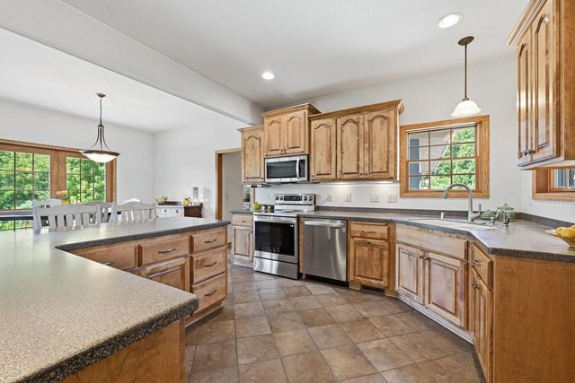 3615 Williams COURT, Waukesha, WI 53188