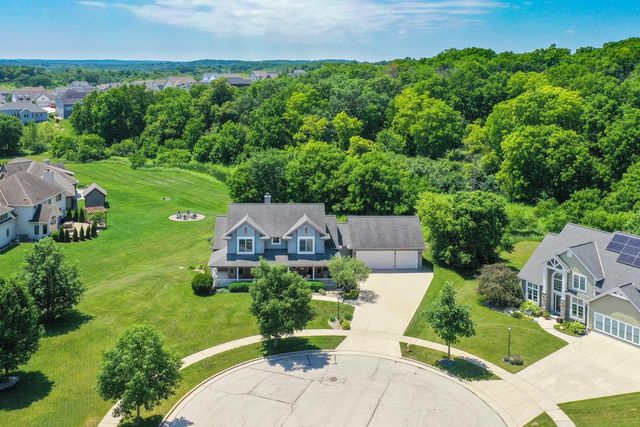 3615 Williams COURT, Waukesha, WI 53188