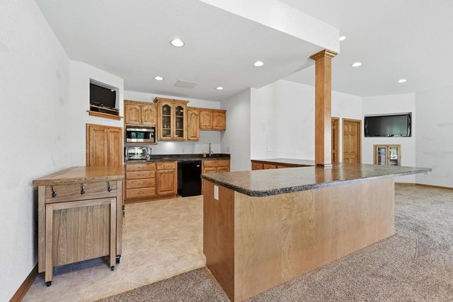 3615 Williams COURT, Waukesha, WI 53188