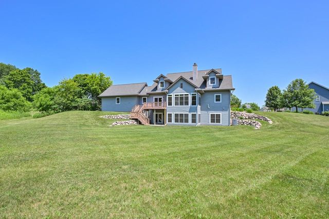 3615 Williams COURT, Waukesha, WI 53188