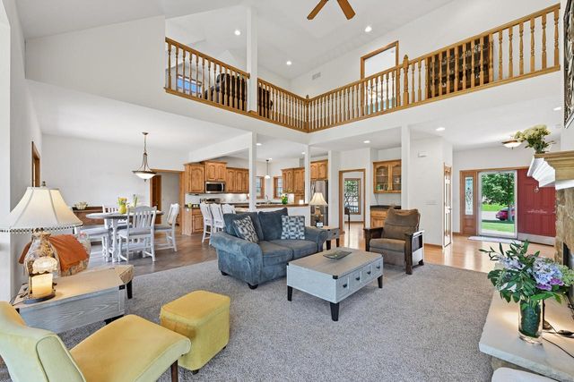 3615 Williams COURT, Waukesha, WI 53188