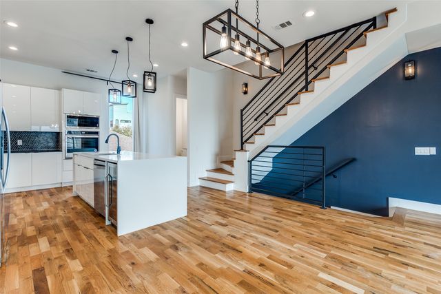 4117 Munger Avenue, Dallas, TX 75204