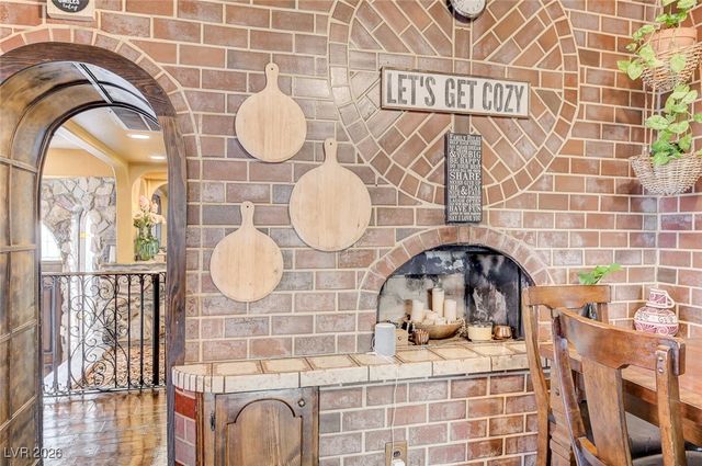 2989 Santa Margarita Street, Las Vegas, NV 89146