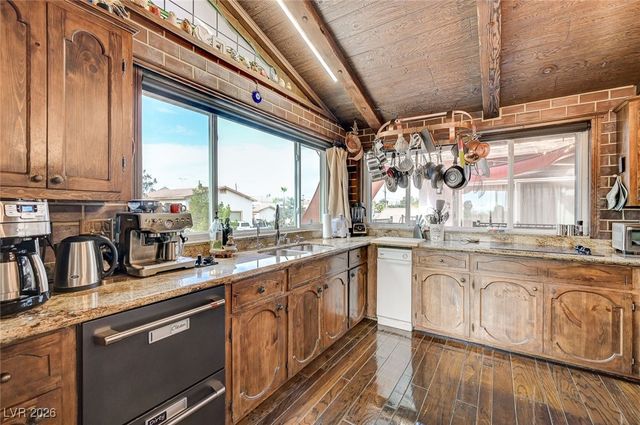 2989 Santa Margarita Street, Las Vegas, NV 89146