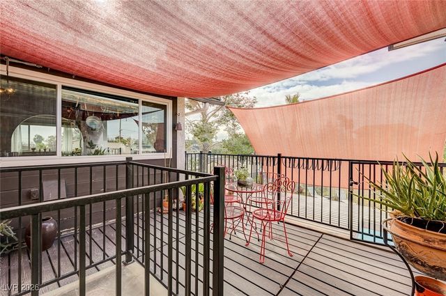 2989 Santa Margarita Street, Las Vegas, NV 89146