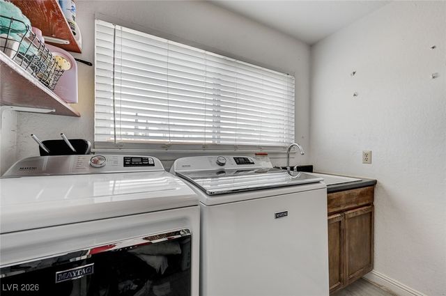 2989 Santa Margarita Street, Las Vegas, NV 89146